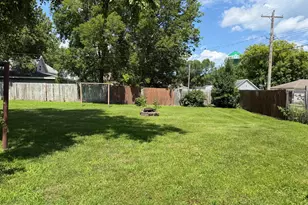 411 16th St S, Benson, MN 56215 - Photo 27