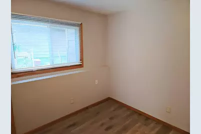 7613 Fairfield Road, Brooklyn Park, MN 55444 - Photo 31