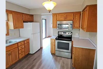 7613 Fairfield Road, Brooklyn Park, MN 55444 - Photo 7