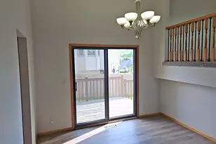 7613 Fairfield Rd, Brooklyn Park, MN 55444 - Photo 9