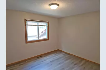 7613 Fairfield Road, Brooklyn Park, MN 55444 - Photo 19