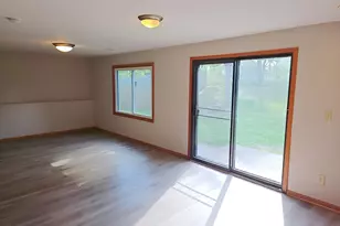 7613 Fairfield Rd, Brooklyn Park, MN 55444 - Photo 33