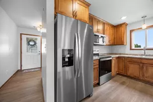 885 Tall Grass Ct, Wanamingo, MN 55983 - Photo 31
