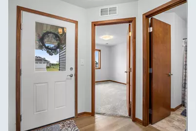 885 Tall Grass Court, Wanamingo, MN 55983 - Photo 9