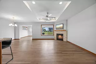 885 Tall Grass Ct, Wanamingo, MN 55983 - Photo 13