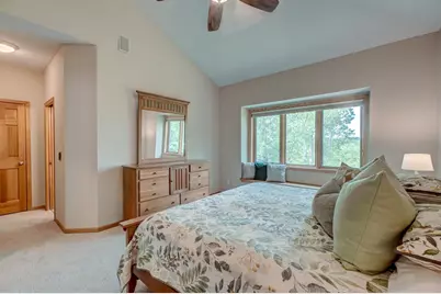 5619 Cottonwood Court, Shoreview, MN 55126 - Photo 21
