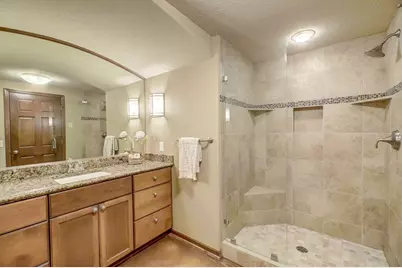 5619 Cottonwood Court, Shoreview, MN 55126 - Photo 33