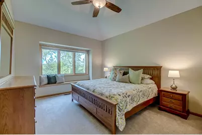 5619 Cottonwood Court, Shoreview, MN 55126 - Photo 19