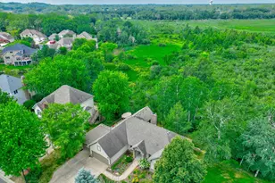 5619 Cottonwood Ct, Shoreview, MN 55126 - Photo 37