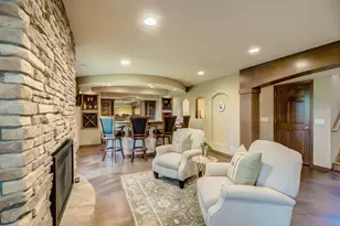 5619 Cottonwood Ct, Shoreview, MN 55126 - Photo 29