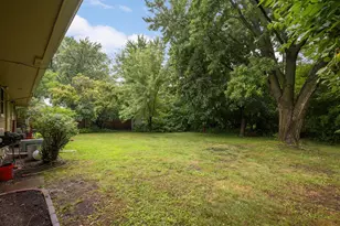 218 W Park Rd, Hopkins, MN 55343 - Photo 25