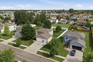 1268 39th Ave S, Moorhead, MN 56560 - Photo 37