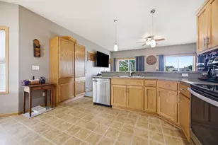 1268 39th Ave S, Moorhead, MN 56560 - Photo 11