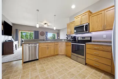 1268 39th Avenue S, Moorhead, MN 56560 - Photo 7