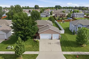 1268 39th Ave S, Moorhead, MN 56560 - Photo 37
