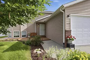 1268 39th Ave S, Moorhead, MN 56560 - Photo 3