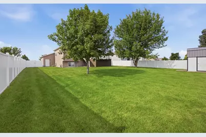 1268 39th Avenue S, Moorhead, MN 56560 - Photo 33