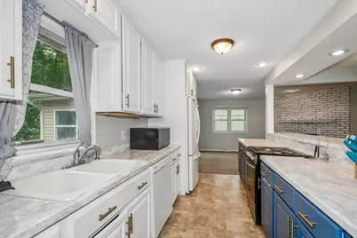 9631 13th Avenue S, Bloomington, MN 55425 - Photo 13