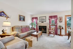 14389 Bedford Dr, Eden Prairie, MN 55346 - Photo 11