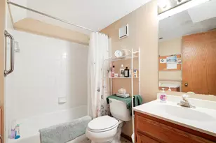 14389 Bedford Dr, Eden Prairie, MN 55346 - Photo 47