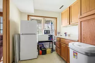 14389 Bedford Dr, Eden Prairie, MN 55346 - Photo 45