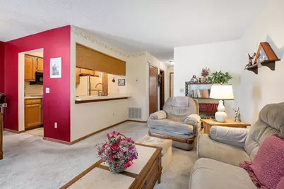 14389 Bedford Drive, Eden Prairie, MN 55346 - Photo 11