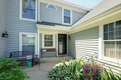 14389 Bedford Drive, Eden Prairie, MN 55346 - Photo 5