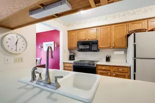 14389 Bedford Dr, Eden Prairie, MN 55346 - Photo 17