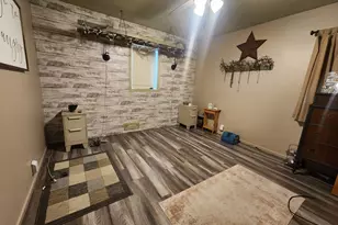 819 2nd St SW, Pipestone, MN 56164 - Photo 21