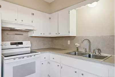 9029 18th Avenue S, Bloomington, MN 55425 - Photo 21