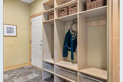 2866 Timberview Trail, Chaska, MN 55318 - Photo 15