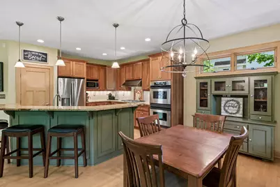 2866 Timberview Trail, Chaska, MN 55318 - Photo 9