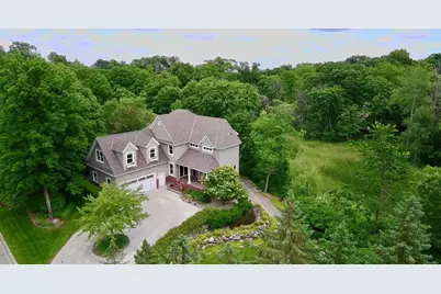 2866 Timberview Trail, Chaska, MN 55318 - Photo 5