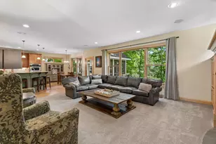 2866 Timberview Trail, Chaska, MN 55318 - Photo 15