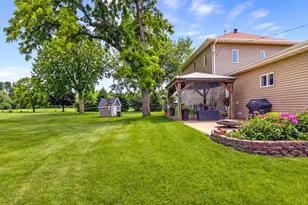 19933 900th Ave, Austin, MN 55912 - Photo 39