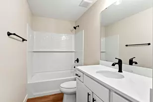 1018 2nd St SE, Faribault, MN 55021 - Photo 9