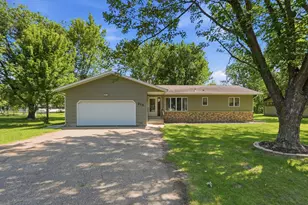 312 S Driftwood St, Royalton, MN 56373 - Photo 1