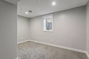 3858 Fremont Ave N, Minneapolis, MN 55412 - Photo 11