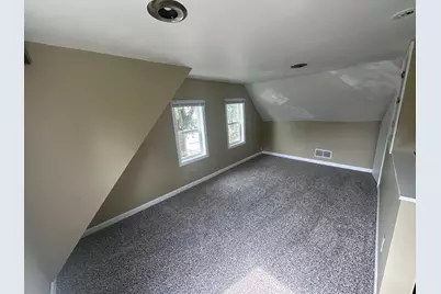2103 3rd Avenue NE, Austin, MN 55912 - Photo 7