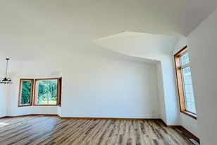 1032 Glade View Ct, Saint Cloud, MN 56303 - Photo 7