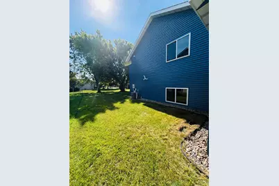1032 Glade View Court, Saint Cloud, MN 56303 - Photo 23