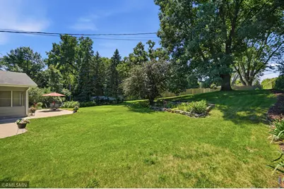 8942 York Road S, Bloomington, MN 55431 - Photo 39