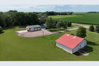 48437 County Road 28, Windom, MN 56101 - Photo 31