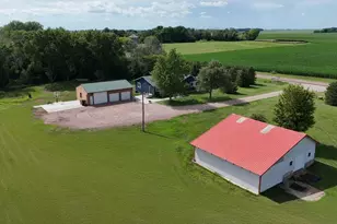 48437 County Rd 28, Windom, MN 56101 - Photo 31