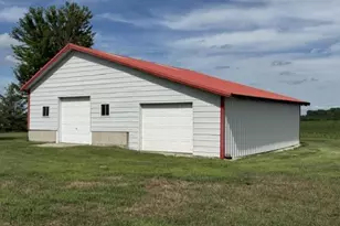48437 County Rd 28, Windom, MN 56101 - Photo 3