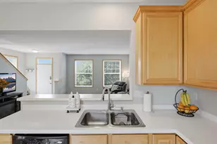 2066 Wellens St, Chaska, MN 55318 - Photo 9