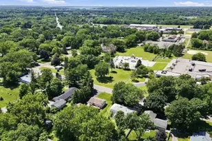 340 Ranchview Ln N, Plymouth, MN 55447 - Photo 45