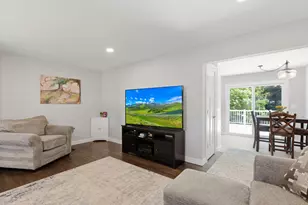 340 Ranchview Ln N, Plymouth, MN 55447 - Photo 5