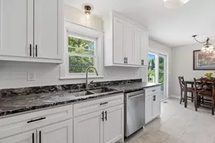 340 Ranchview Ln N, Plymouth, MN 55447 - Photo 9