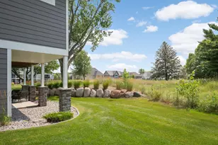 1934 Annika Dr N, Lake Elmo, MN 55042 - Photo 61